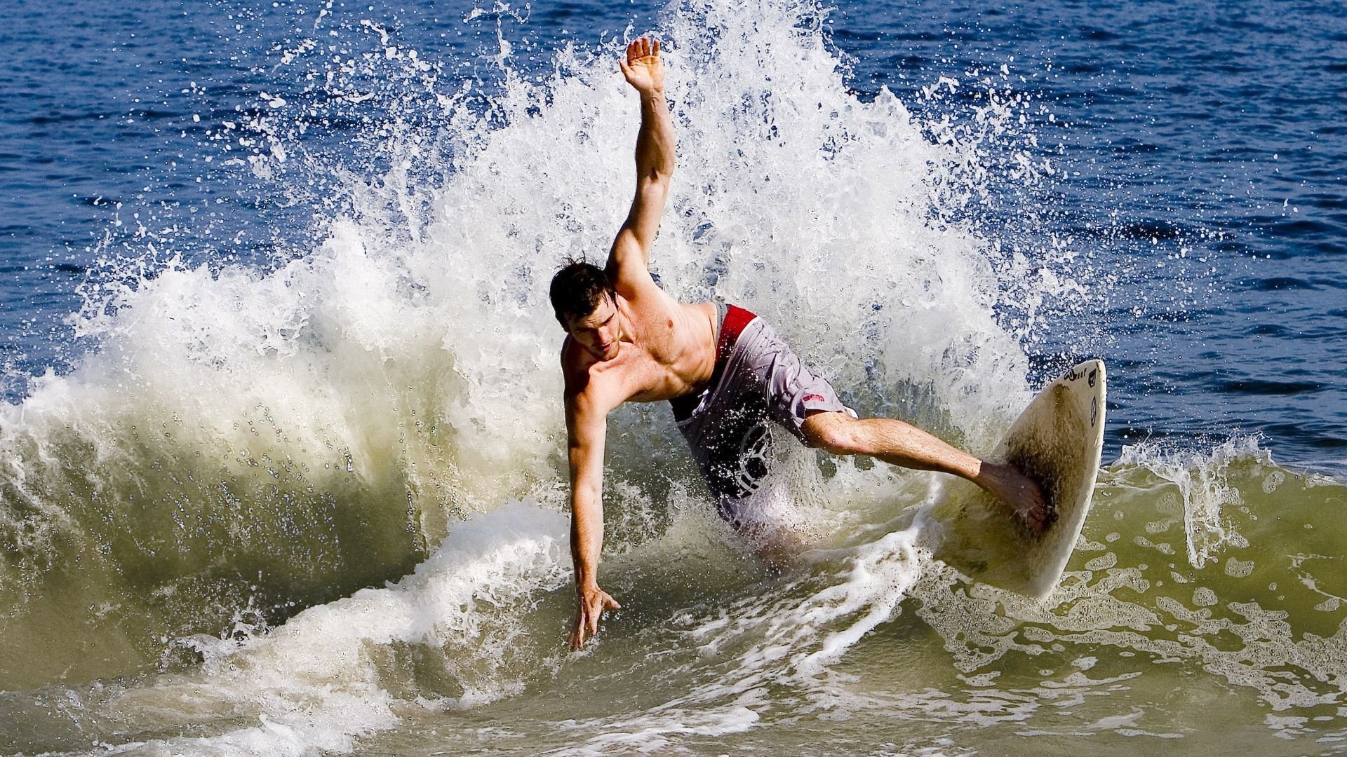 本轮比赛综述：五大联赛最震撼的瞬间，五大联赛各种记录